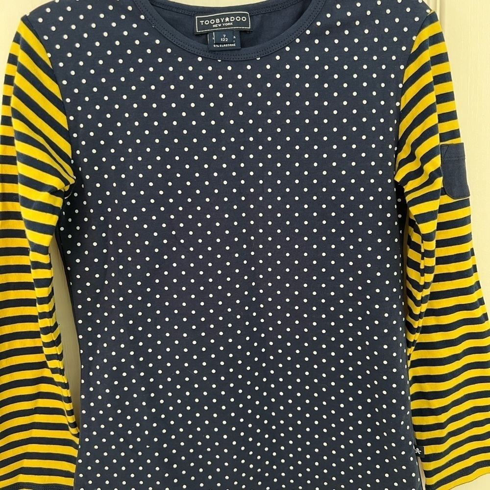 Girls top, size 7 , by Toobydoo, new like condition